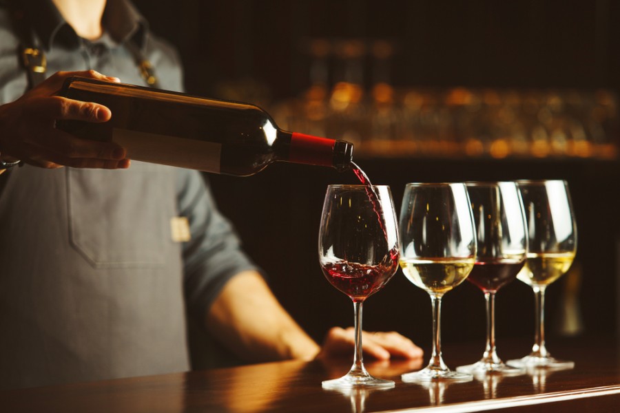 Découvrez l'art de l'accord parfait entre vin et mets
