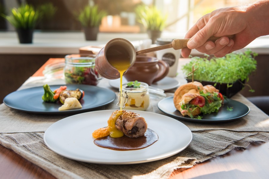 Découvrez l'art de la cuisine avec nos recettes gastronomiques