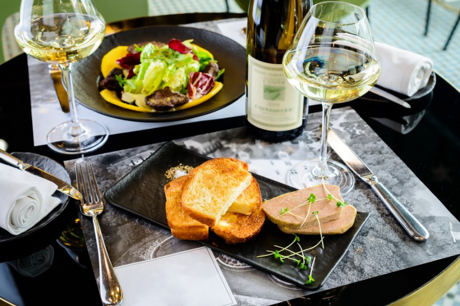 Vin avec foie gras : notre guide pour vos repas festifs !